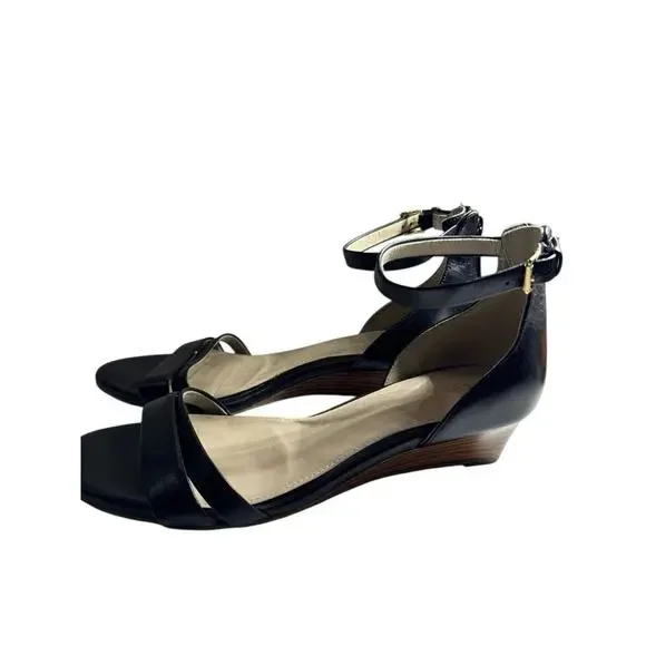 Women's Cole Haan Abriella 7M Leather Wedge Sandals Low Heel Classy Black Office - Picture 4 of 11